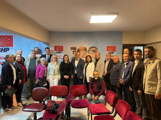 CHP PM Üyesi Canan Taşer’den CHP İnegöl İlçe Başkanlığı’na Ziyaret