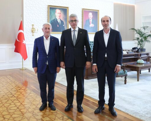 Bursa’da sağlıkta küresel zirve; 64 ülkeden alıcılar geliyor!