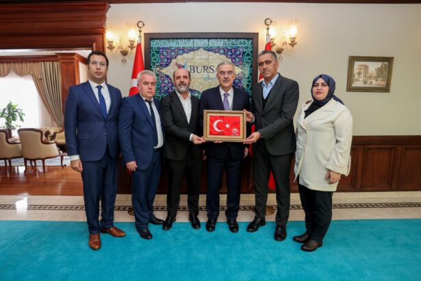 Ziya Sözen ve Heyetinden Bursa Protokolüne Anlamlı Ziyaret