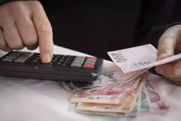 Hilmi Şanlı: “Tabletlerle, çantalarla sendikacılık olmaz; emeğin onuru satılık değildir!”