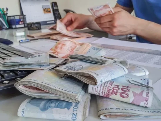 Emekli ve Emekçilerden Haykırış – “Maaşlar Taban, Yoksulluk Tavan!”