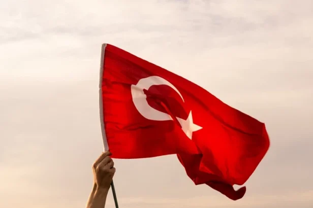 CHP’li Erdoğan Kaçar’dan Net Mesaj: “Taviz Vermeme Politikası Devletin Egemenlik Hakkıdır”