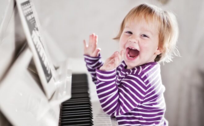 ZİHNİN MELODİSİ ÇOCUKLARDA ERKEN YAŞTA MÜZİK EĞİTİMİ