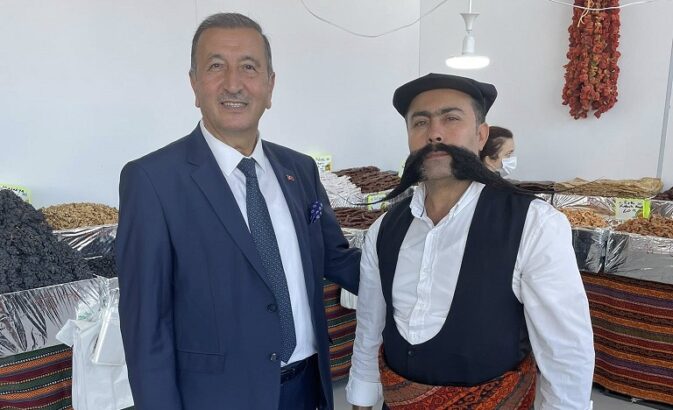 “Bu Ülke Yeniden Ayağa Kalkacaksa, Önce Sistem Değişecek!”