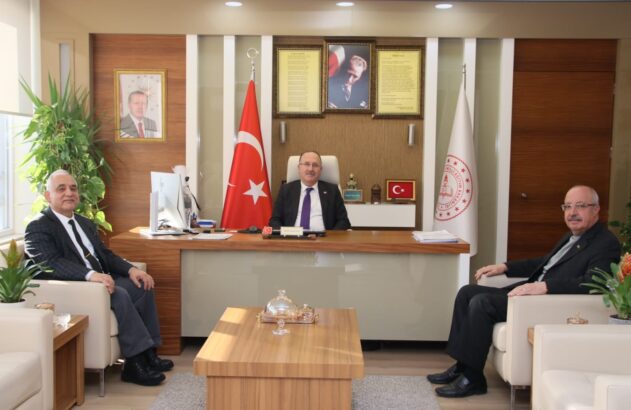EĞİTİM, MEDYA VE SİVİL TOPLUM AYNI ÇATI ALTINDA BULUŞTU