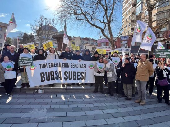 “Bıçak Kemikte, Geçinemiyoruz!”
