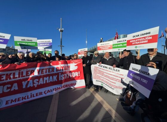 Emekliler Geçim Sıkıntısına Karşı Ses Yükseltti: “Emekli Maaşı Bir Rakam Değil, Onurlu Yaşamın Karşılığıdır”