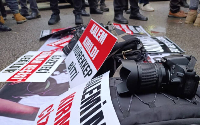Gerçeğin İzinde, Halkın Sesinde: Yerel Basın ve Ulusal Gazetecilere Saygıyla