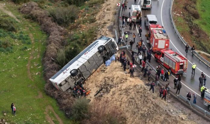 Antalya’da Feci Otobüs Kazası: 8 Can Kaybı, Çok Sayıda Yaralı