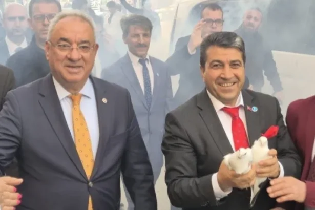 Bursa’da Siyasette Kadın Hamlesi: DSP’den Dikkat Çeken Atamalar