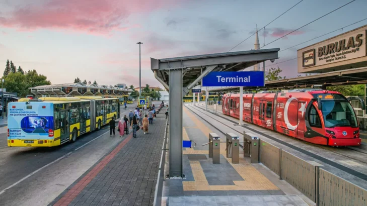 Metro ücretsizse otobüs neden ücretli?