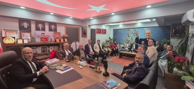 Türkiye Kamu-Sen Bursa’dan Yalova Çıkarması: Sendika Başkanları Ziyaret Edildi, Mustafa Deviren’e Hayırlı Olsun Mesajı