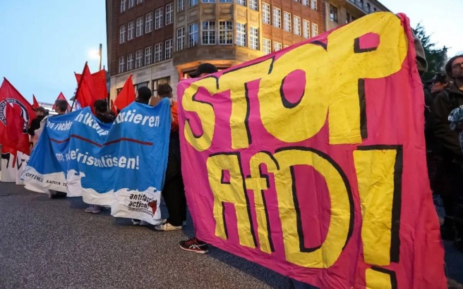 AfD’NİN YABANCILAR POLİTİKASI: GÖÇMENLERİ VE YABANCILARI NE BEKLİYOR?