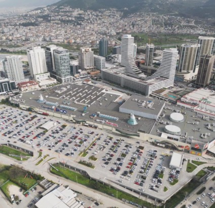 CarrefourSA Arazisinin Kontrolü Kimde?