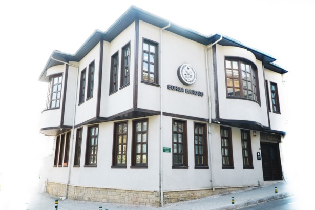 Bursa Barosu’nda seçim süreci hareketlendi: Avukat Aslı Evke Yetkin başkanlığa adaylığını açıkladı