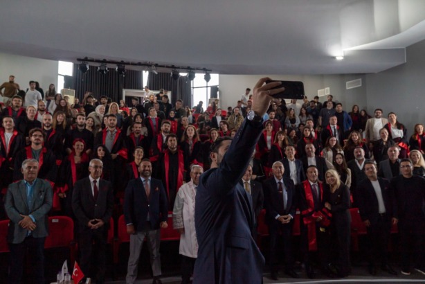 Mücahit Arınç “Gençler ülke sorunlarına daha duyarlı olmalı”
