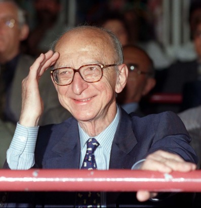 PROF. DR. ERDAL İNÖNÜ, SAYGIN DEVLET ADAMI, MÜTEVAZİ SİYASETÇİ VE ÖRNEK İNSANDI.